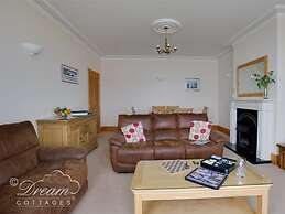 Beach View Apartment 3