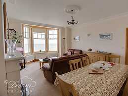 Beach View Apartment 3