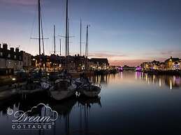 Beach View Apartment 3