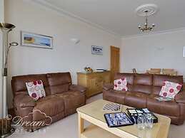 Beach View Apartment 3