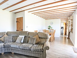 Tyn Towyn - Ty Gwyrdd