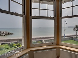 Beach View Apartment 2