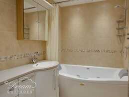 Beach View Apartment 2