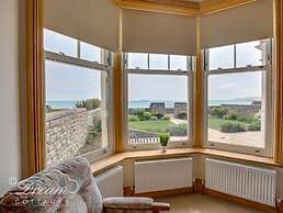 Beach View Apartment 2