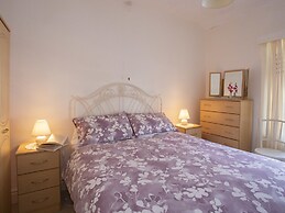 17 Victoria Terrace - Perthi