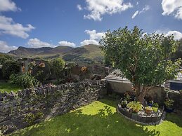 17 Victoria Terrace - Perthi