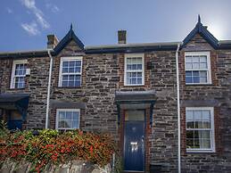 17 Victoria Terrace - Perthi