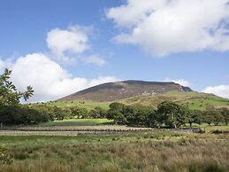 17 Victoria Terrace - Perthi