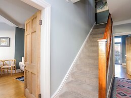 Min Y Mor Trearddur Bay