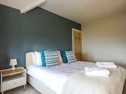 Min Y Mor Trearddur Bay