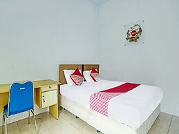OYO 1415 Gelora Guest House
