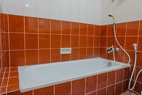 SPOT ON 1767 Villa Anggur Panderman