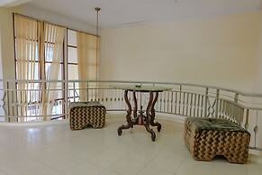 SPOT ON 1767 Villa Anggur Panderman