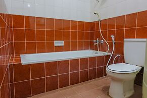 SPOT ON 1767 Villa Anggur Panderman