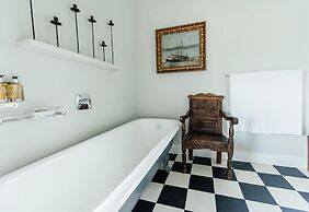 Vineyard Views Country House