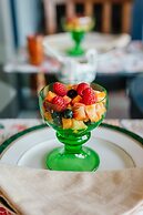 Vineyard Views Country House