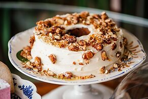 Vineyard Views Country House