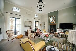 Vineyard Views Country House