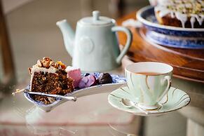 Vineyard Views Country House