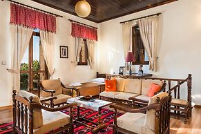 Maro's Village House, Private & Serene Stone Villa