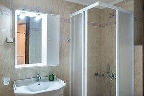 Maro's Village House, Private & Serene Stone Villa