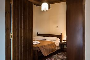 Maro's Village House, Private & Serene Stone Villa