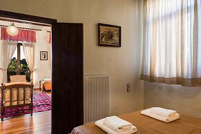 Maro's Village House, Private & Serene Stone Villa