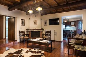 Maro's Village House, Private & Serene Stone Villa