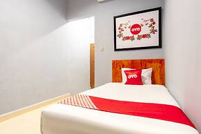OYO 1668 Yvel Homestay Syariah