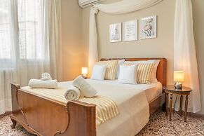 Neat flat in Argostoli seaside Town