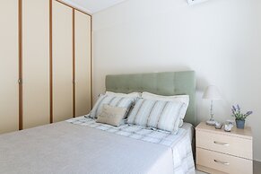 New Stylish Apartment with Sea View