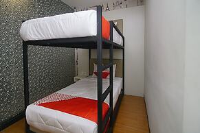 OYO 1726 Bed & Breakfast Inn