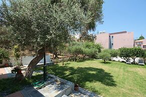 Newly renovated Garden Flat