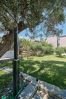 Newly renovated Garden Flat