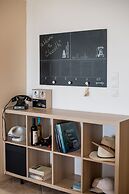 Oikia Eleanthi - Beachfront Garden Home