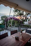 Oikia Eleanthi - Beachfront Garden Home