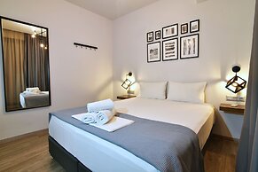 Feel Athens Studios at Monastiraki