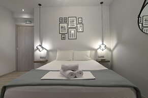 Feel Athens Studios at Monastiraki