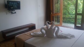 Hotel Asliya Regency
