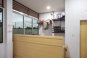 OYO 1764 Sopou Penginapan Rinal & Tuah