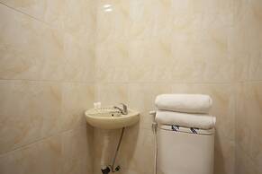 OYO 1764 Sopou Penginapan Rinal & Tuah