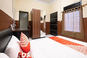 OYO 1700 Danurejan Guesthouse