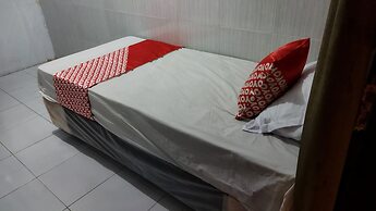 OYO 1700 Danurejan Guesthouse