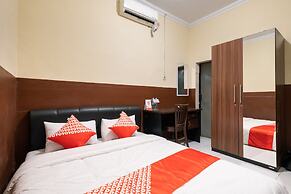 OYO 1700 Danurejan Guesthouse