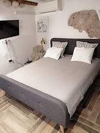 Private Accomodation Linda