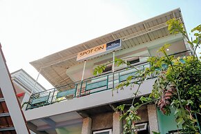 OYO 2046 Villa Hardi