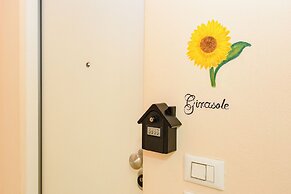 Flowers Apartments