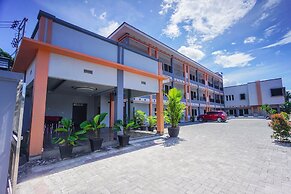 OYO 1680 Hanna Residence