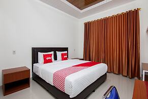 OYO 1819 Aries Hotel