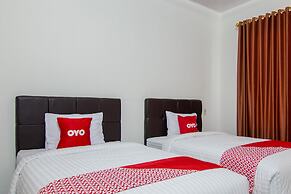 OYO 1819 Aries Hotel